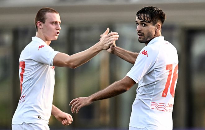 这位奋战在 这位奋战在