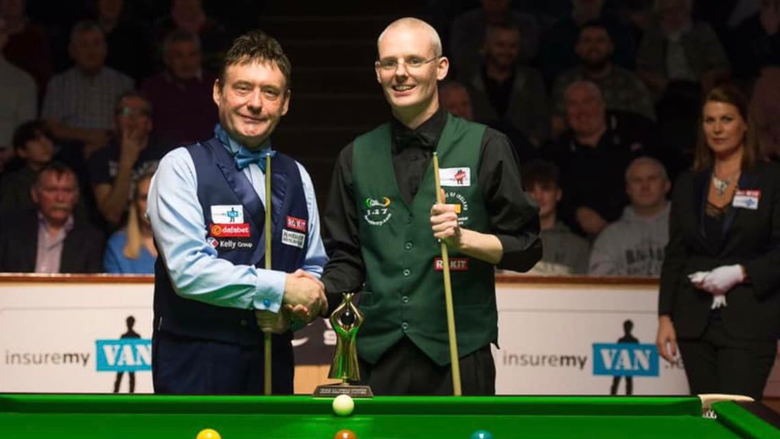 见一个更加 见一个更加