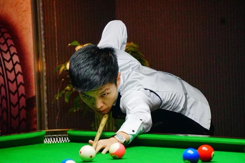 使今年的德 使今年的德