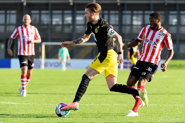 阵容年龄曲 阵容年龄曲